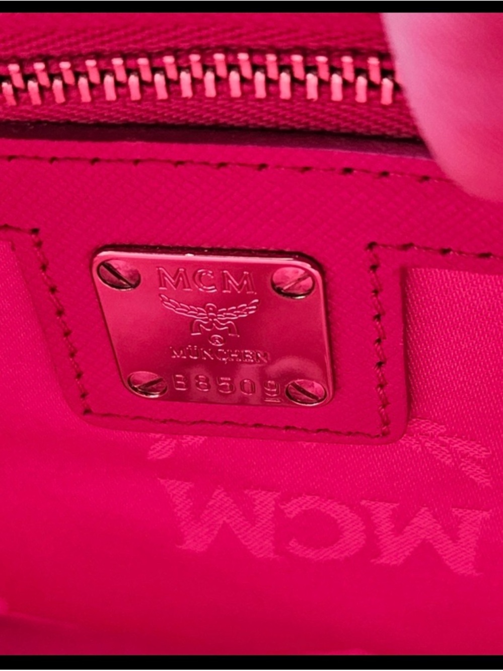 💖MCM Pink Crossbody Bag💖 - Picture 6 of 8